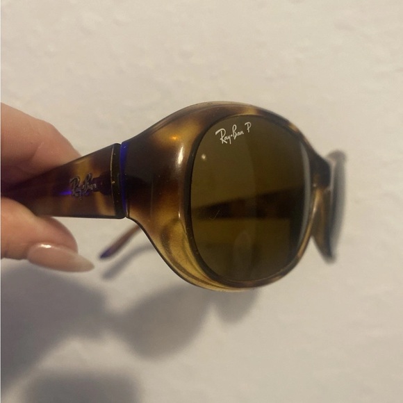 Ray-Ban Tortoise Shell Sunglasses - Picture 1 of 7